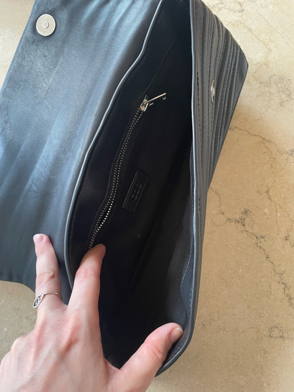 NWOT COS Pointe Shoulder Bag - Picture 3 of 4
